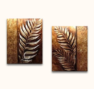 2-Luik Golden Leafs - Acrylverf op canvas: Twee panelen met ivoorkleurige varenmotieven op goudbruine textuur, modern handgeschilderd, klaar om op te hangen.
